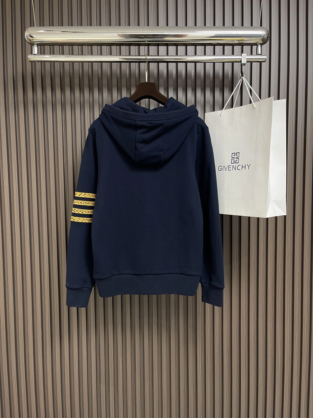 wg.luxury- 2row95 embroidery item:E-F026E1032